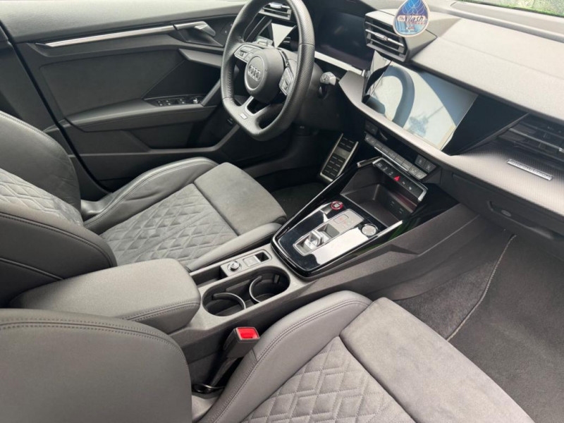 Audi RS3 Lim.| Alcantara | Head-Up | Kamera | Bu0026O 2023 - photo n°6 Audi RS3 Lim.| Alcantara | Head-Up | Kamera | Bu0026O  occasion à L'Union - photo n°6